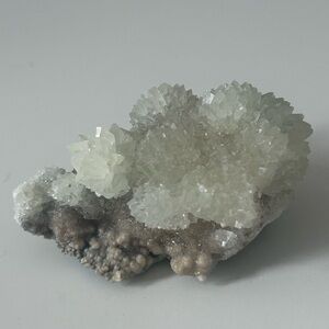 Druzy geode crystal